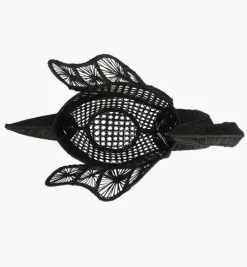 Bread Baskets|Bizatino Collection*Mercedes Salazar Black Swan Basket