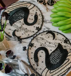 Placemats|Bizatino Collection*Mercedes Salazar Black Swan Placemats Set of 2